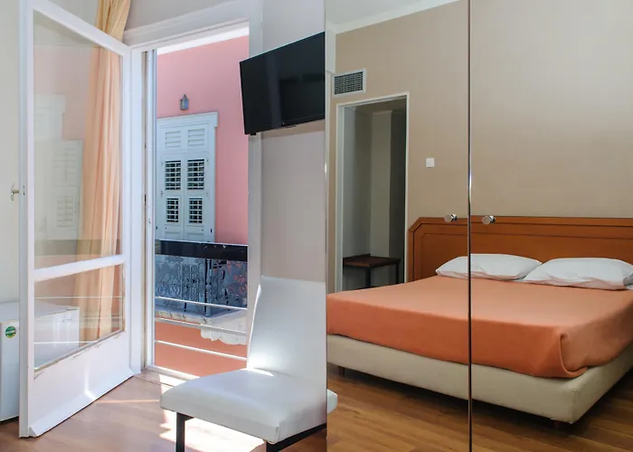 Agamemnon Hotel 3*