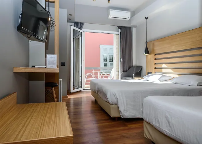 Agamemnon Hotel 3*
