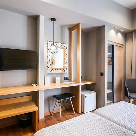 Agamemnon Hotel 3*