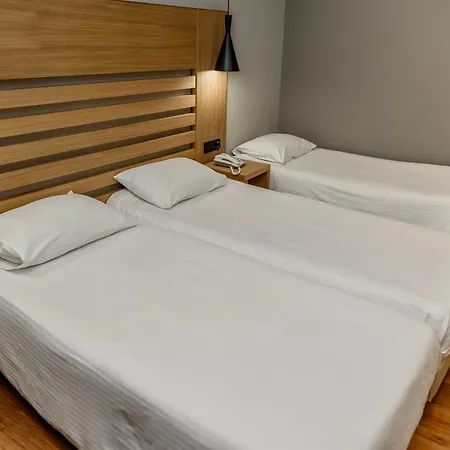 阿伽门农酒店 纳夫普利翁