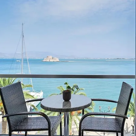 阿伽门农酒店 酒店 纳夫普利翁