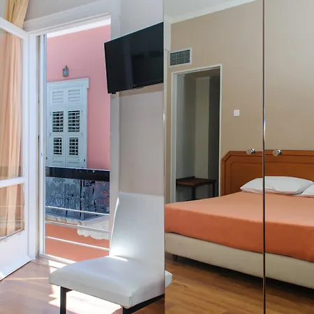 阿伽门农酒店 酒店 3*