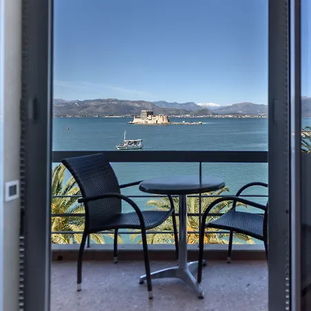 فندق Agamemnon 3*