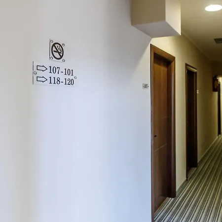Agamemnon Hotel